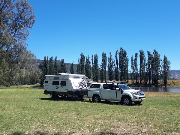 Burrowye Reserve 2
