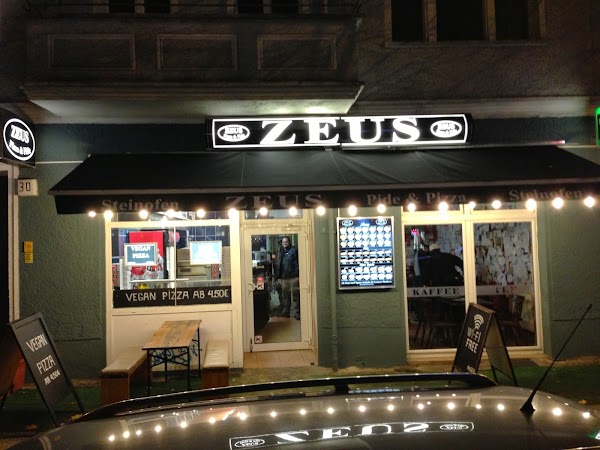 Zeus Pizza & Pide 1