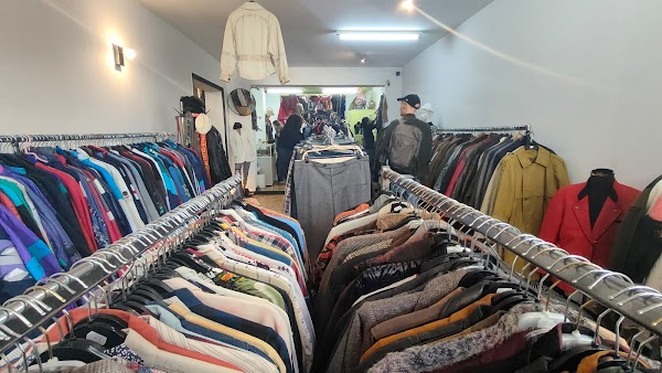 Frip Techno Vintage - Clothes Shop 3