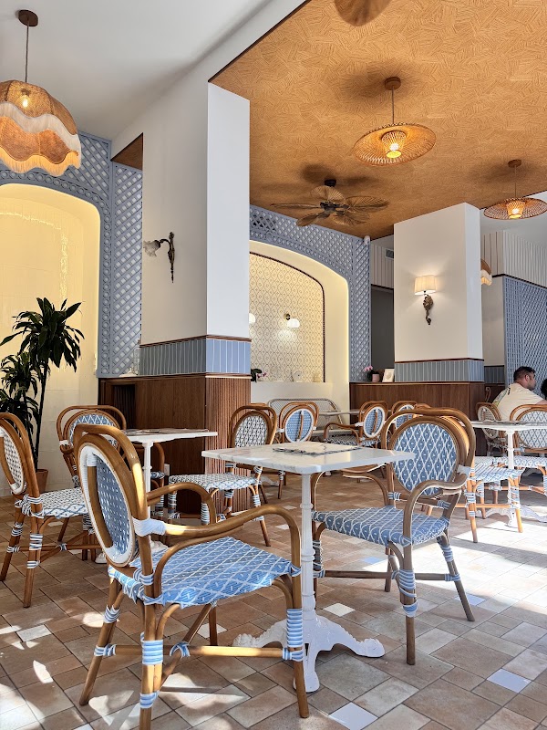 EDMOND café #2 Gambetta (Breakfast | Brunch | Cakes) 5