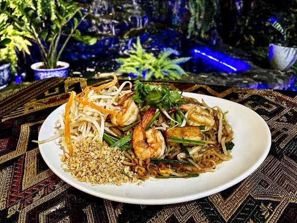 Olay's Thai Lao Cuisine 5