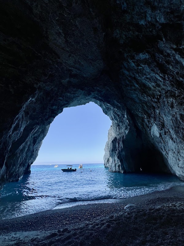 Σπήλαιο Έρωτα