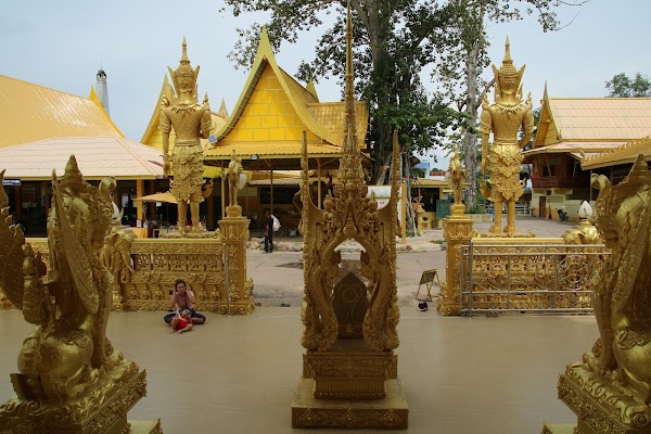 Wat Pak Nam Jolo 5