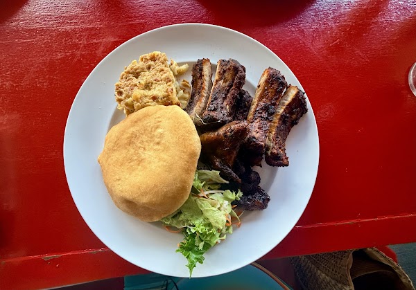 Captain’s Rib Shack 4
