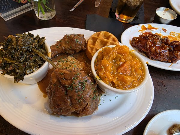 Taste Kitchen + Bar 2