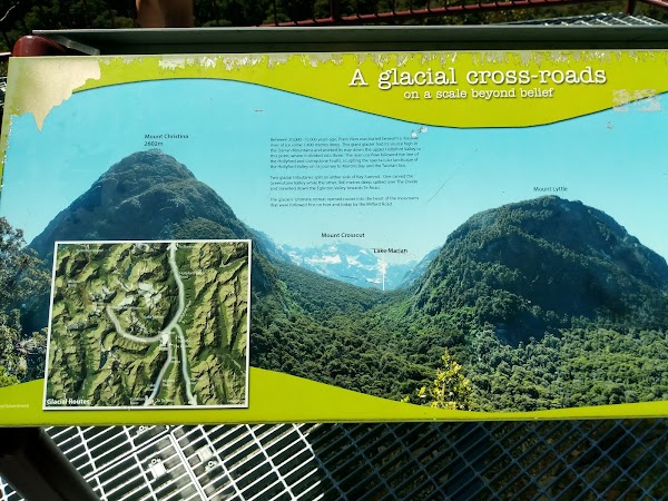 Hollyford Valley Lookout 5