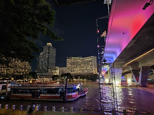 King Taksin the Great Bridge 4