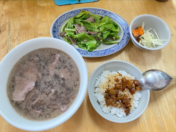 Xiluodian Beef Soup 3