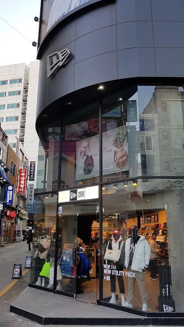 (주)뉴에라 광복점 4
