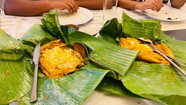 The Golden Curry Restaurant 4