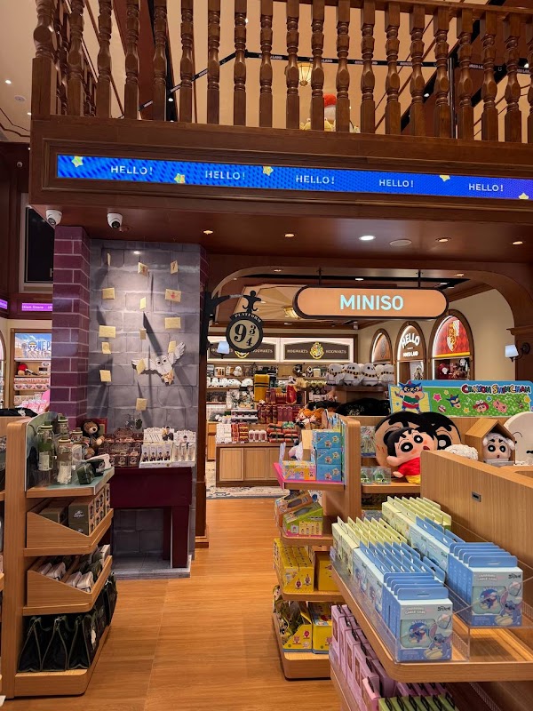 MINISO LAND Asiatique