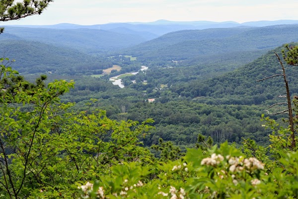 Mass Audubon's High Ledges Wildlife Sanctuary