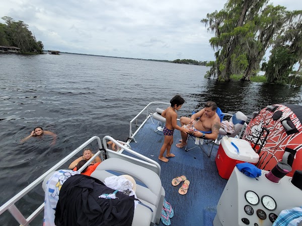 Clermont chain of lakes
