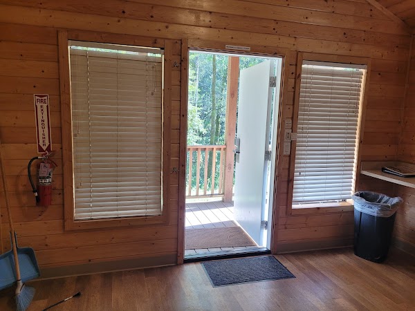 Madrone Cabin Area 2