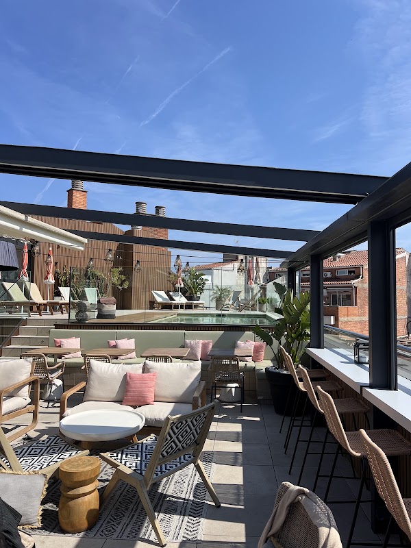 Setè Cel (Rooftop Hotel América) 4