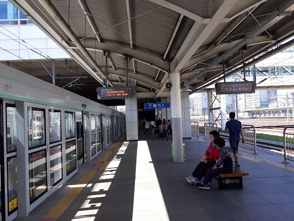 Mangu Station 4