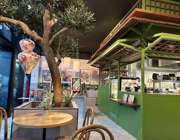 DELI BÚN