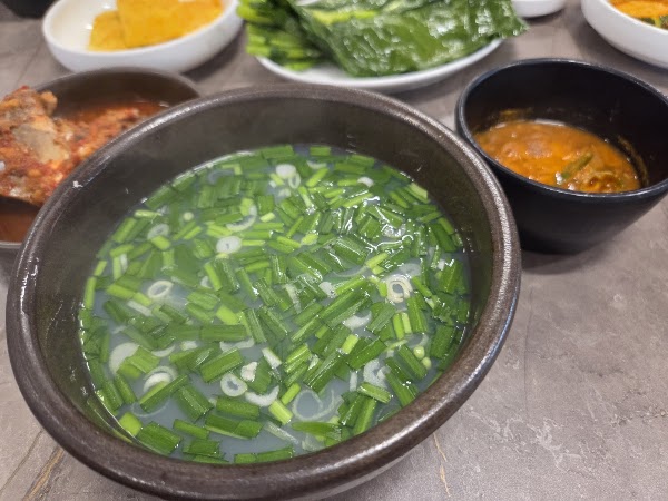 Halmae Jaecheopguk | 할매재첩국 3