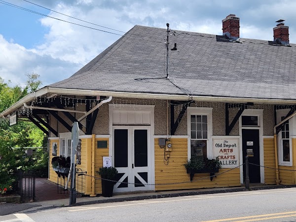 Old Depot Arts & Crafts Center