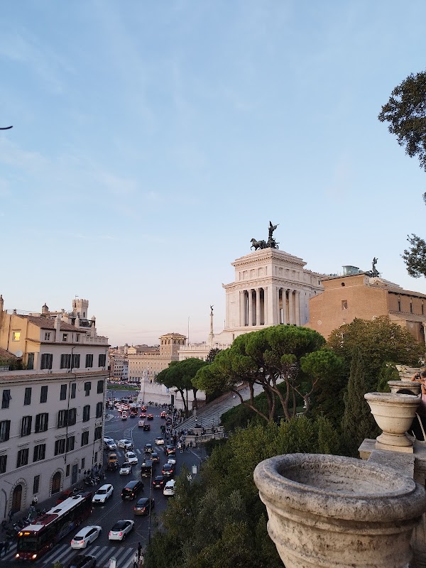 Piazzale Caffarelli 5