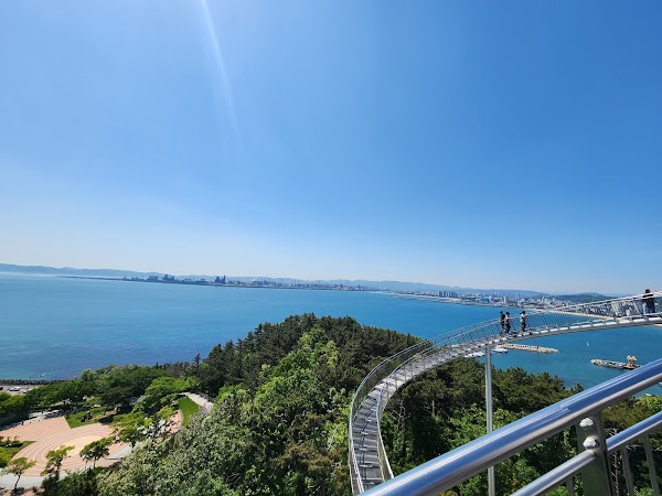 Hwanho Park Space Walk 5