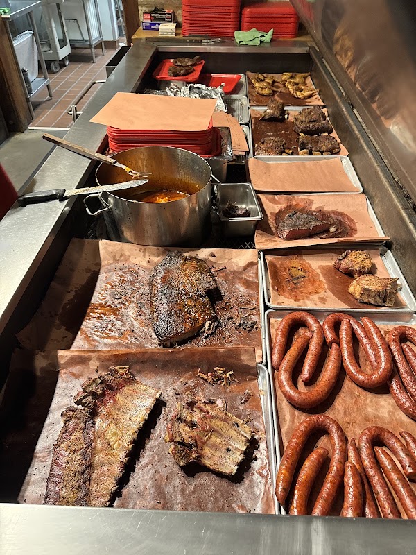 Cooper's Old Time Pit Bar-B-Que 3