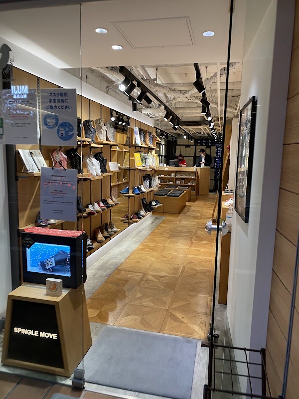 SPINGLE GINZA 4