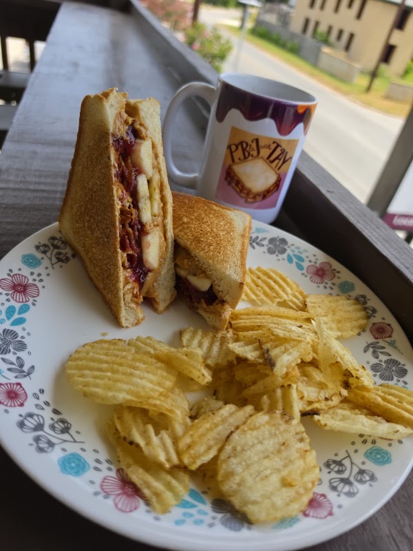 PB&J with Tay 4