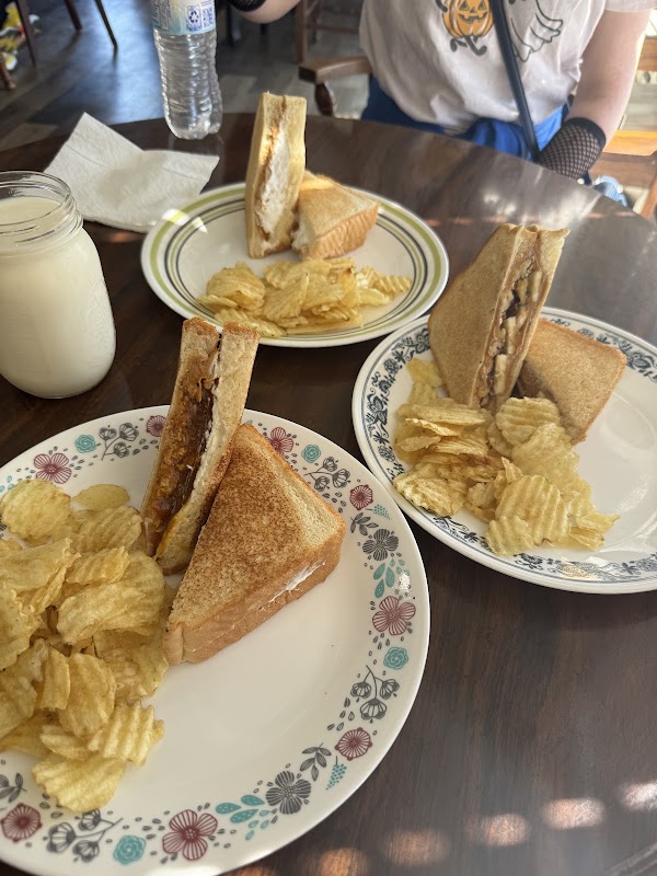PB&J with Tay 2