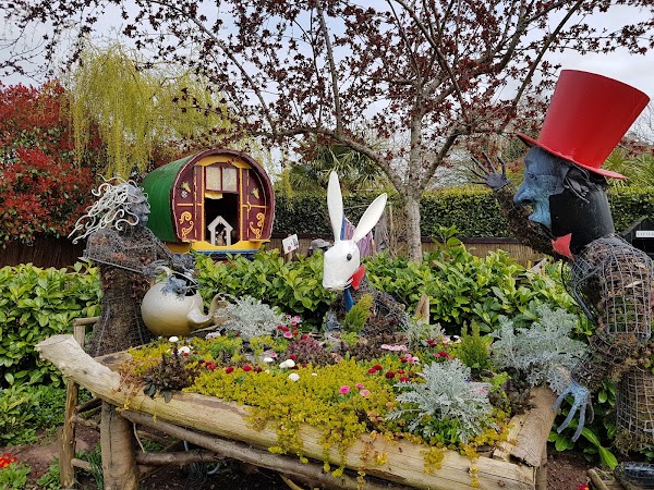 Ralph Court Gardens 4