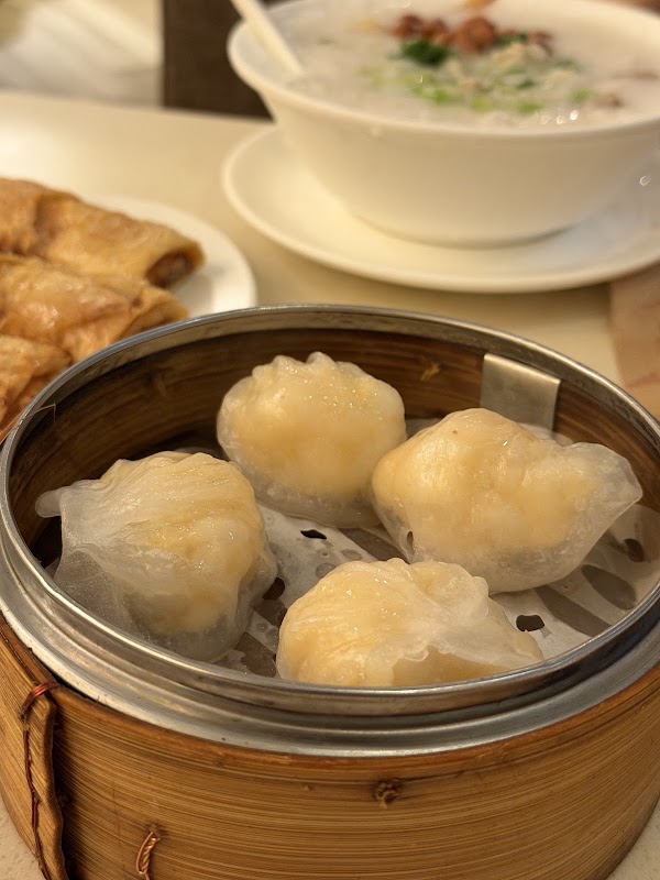 Tasty Congee & Noodle Wantun Shop (IFC, Central) 3