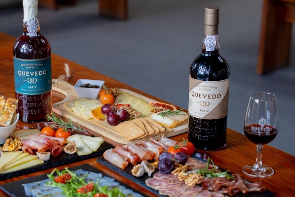 Quevedo Lodge - Wine Bar and Tastings 4