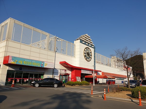 Homeplus, Gyeongju 1