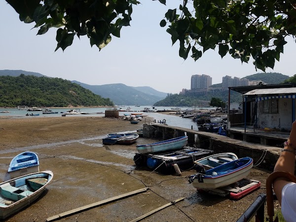 Tai Tam Tuk Reservoir Dam 2
