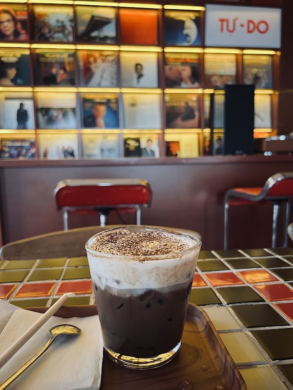 Jam Space Café 4