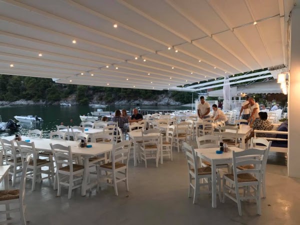 Korali Seafood Restaurant . Agnontas Skopelos 1