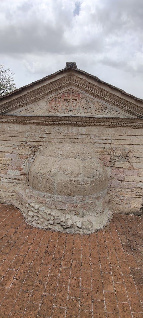 Temple of Clitunno 5