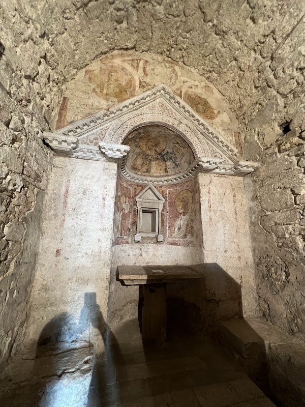 Temple of Clitunno 4