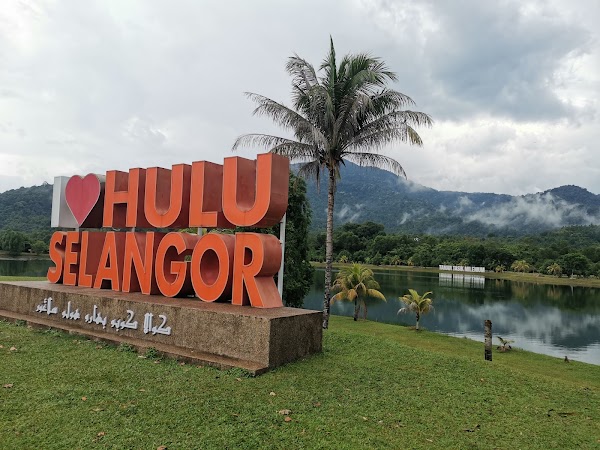Taman Tasik Milenium