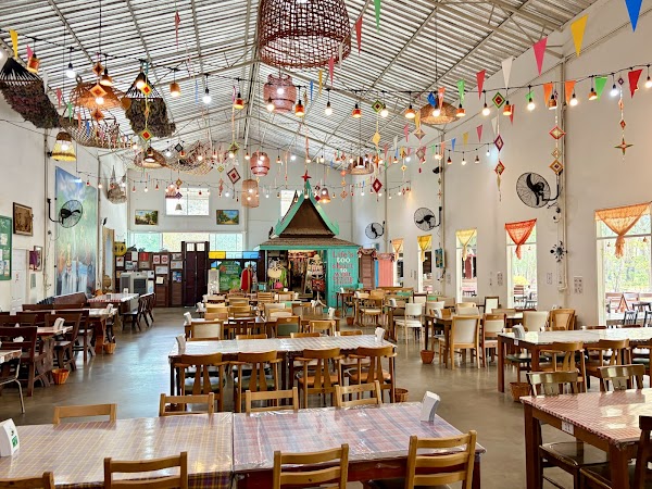 Penlaos Khaoyai