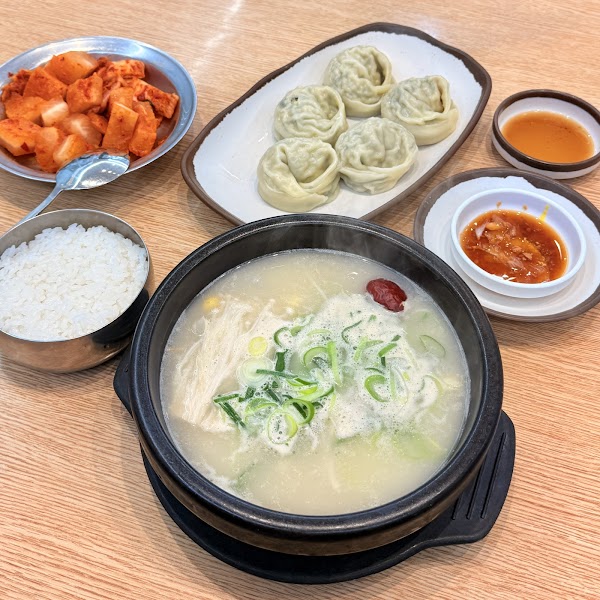 Shinsun Seolnongtang MyeongDong 2