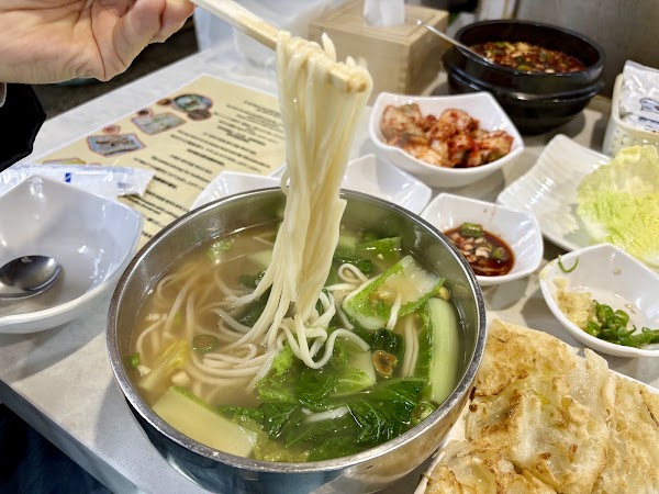 Andongjip Son Kalguksi 3