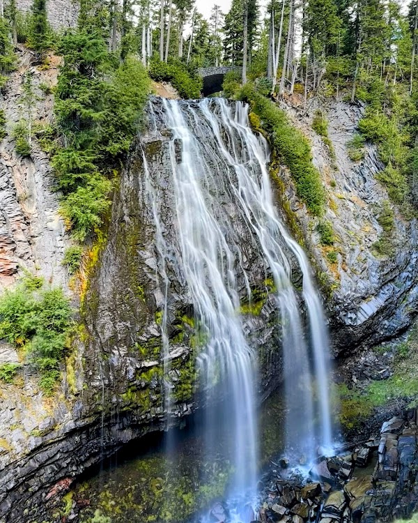Narada Falls