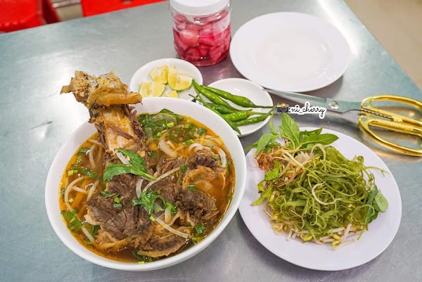 Bún Bò Huế - Lê Gia Khang 5