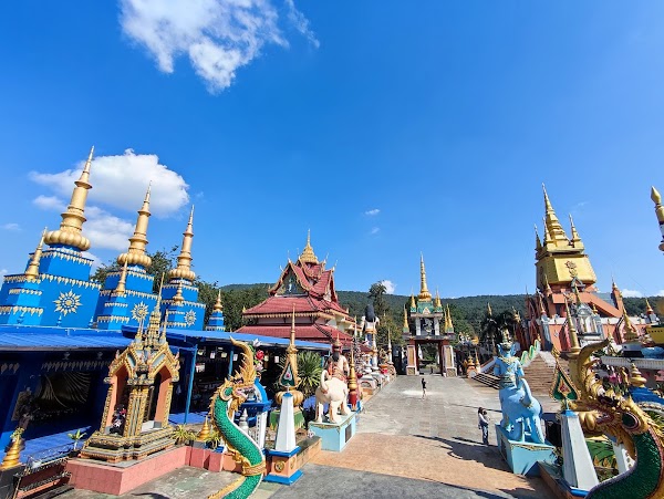 Wat Huay Sai Khao