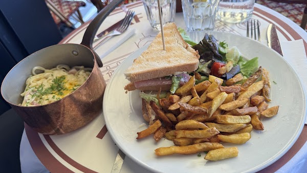 Cafe Palais Royal 4
