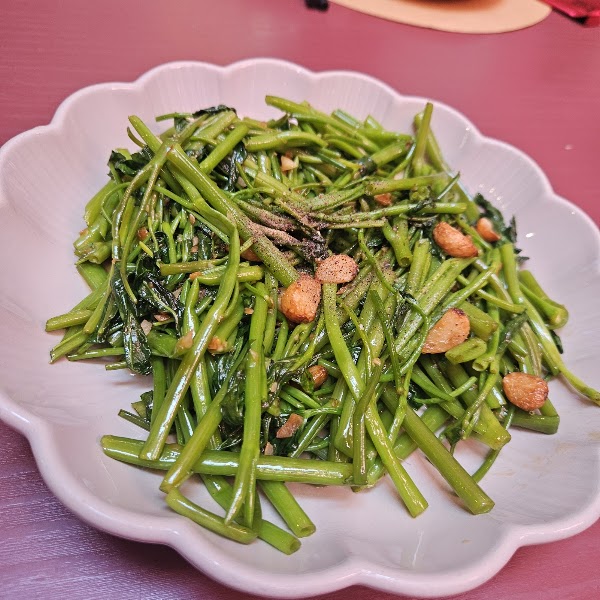 Ngon Restaurant 4