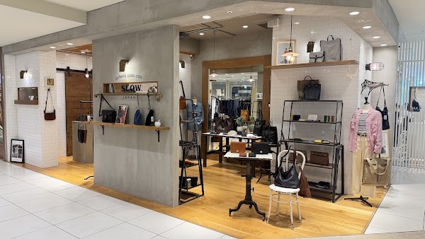 SLOW NEWoMan新宿店 1