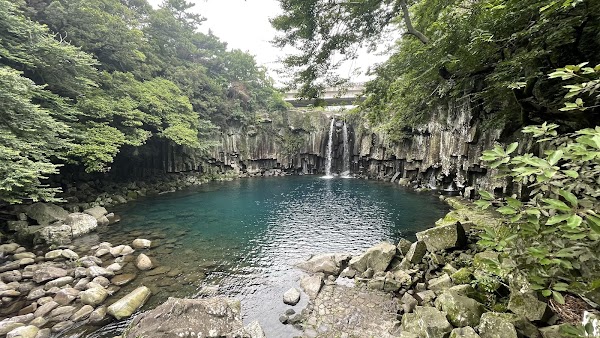 Cheonjeyeon Waterfalls 4