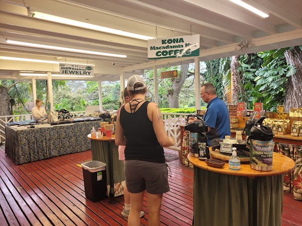Tropical Farms Macadamia Nuts 4